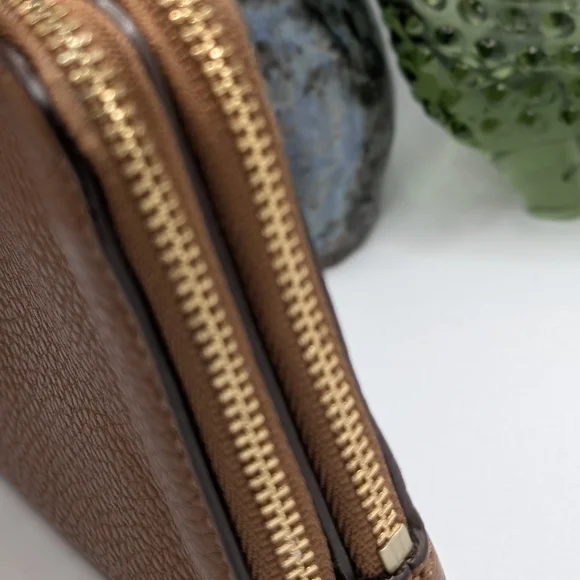 Coach brown Pebbled Leather Double Zip Wristlet - Picture 4 of 10